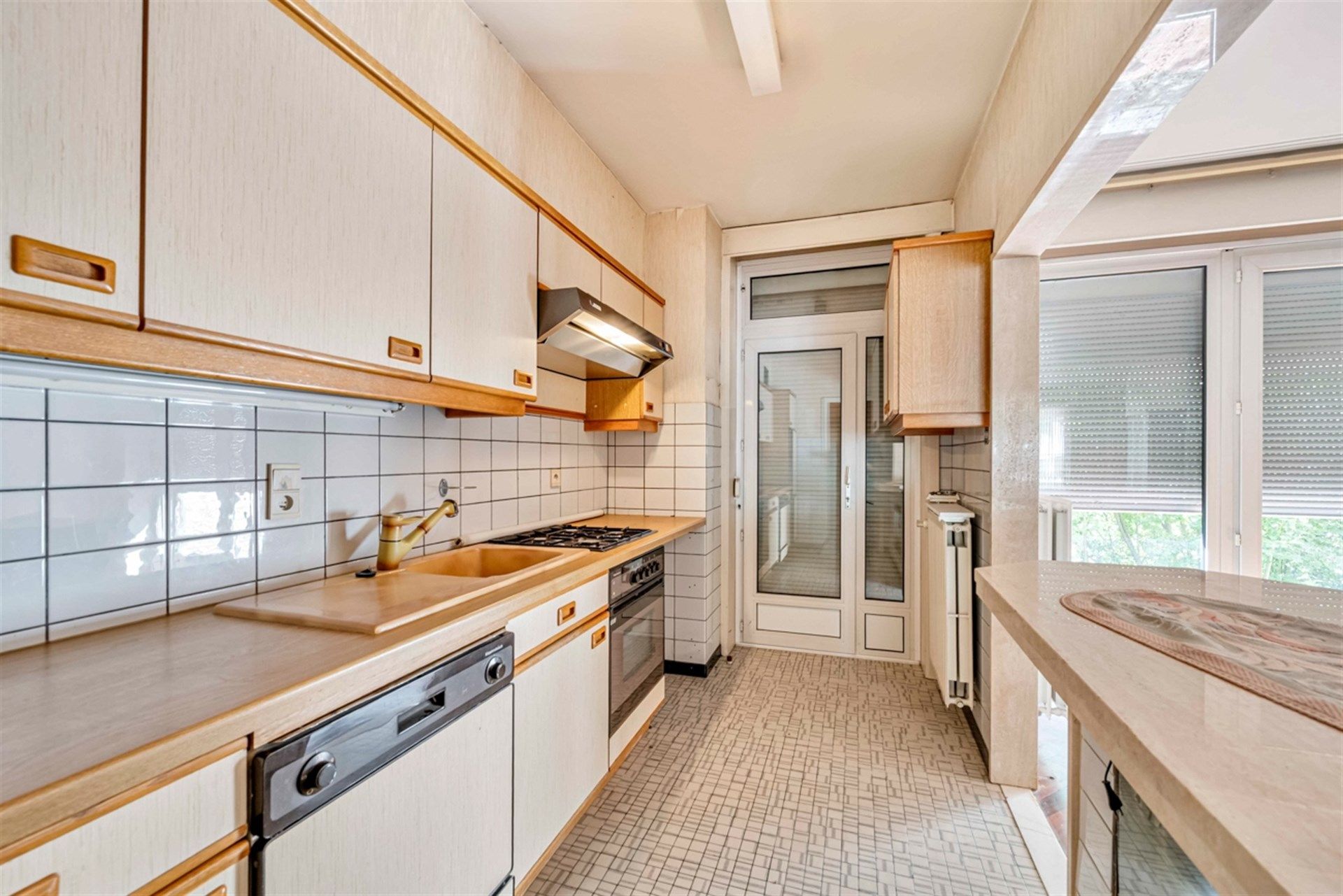 Te renoveren bel-étagewoning met authentieke charme in het centrum van Vilvoorde foto 11
