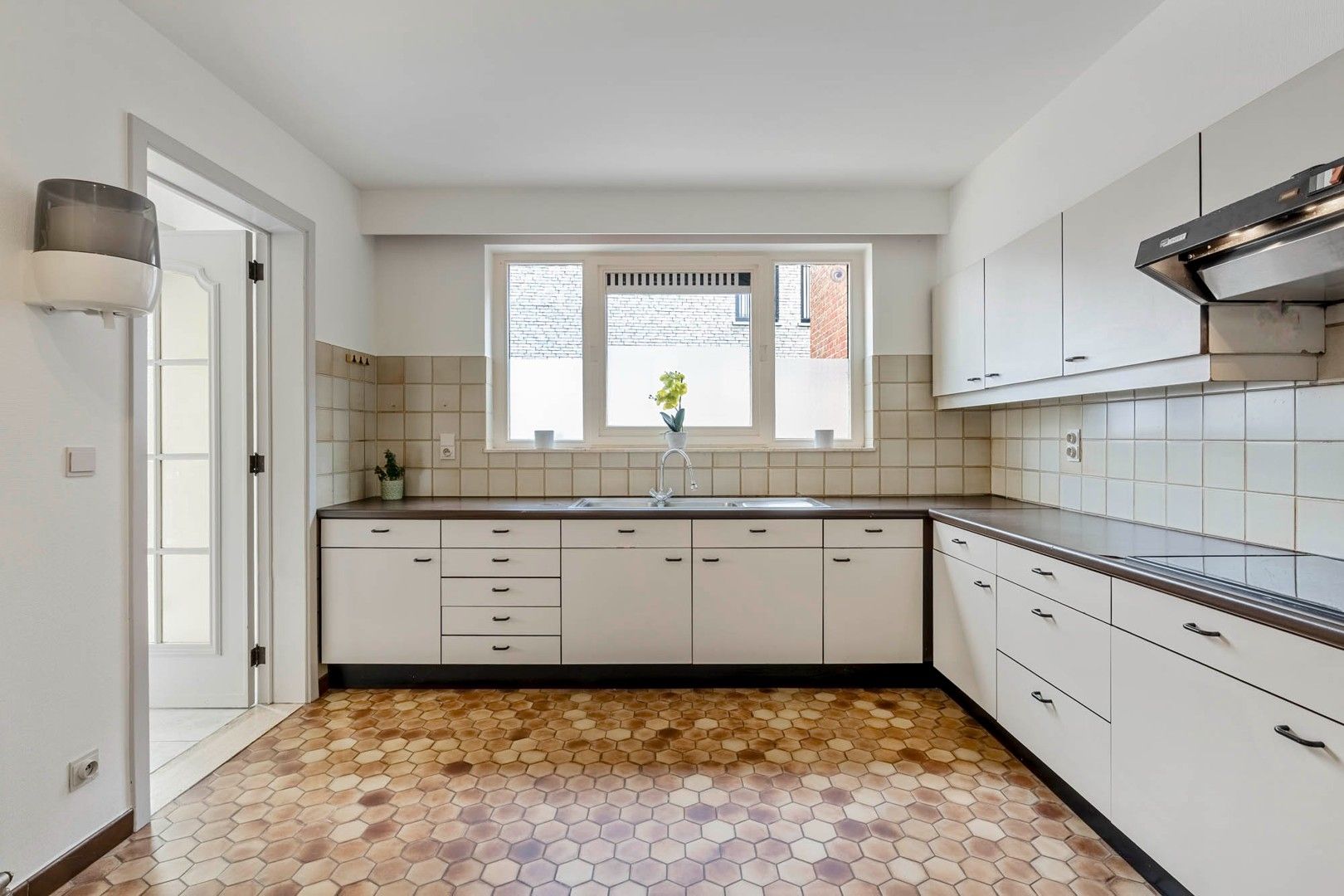 Woning met handelspand op een toplocatie in Kortenaken foto 9