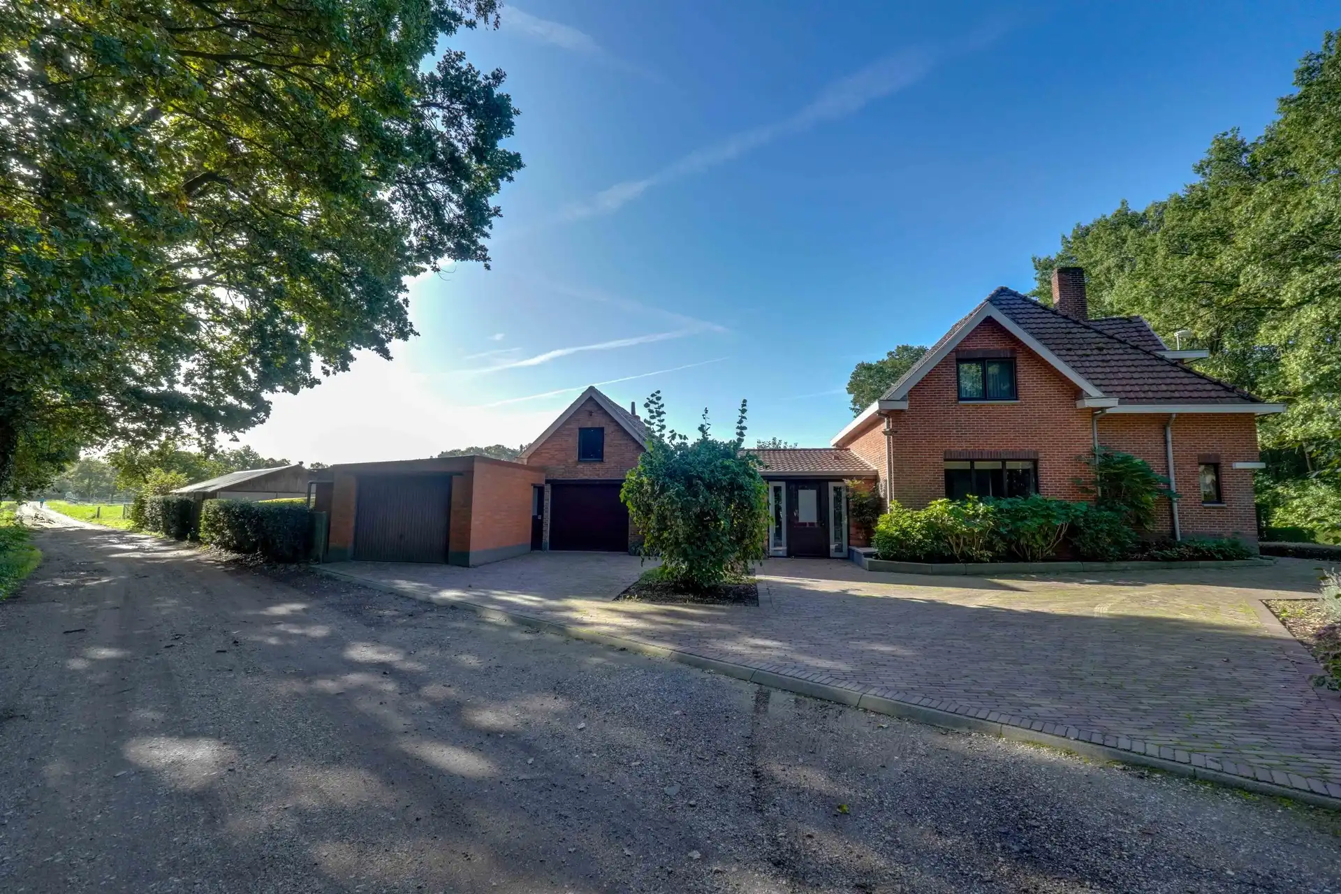 KARAKTERVOLLE WONING OP 41,73 ARE TE OPGLABBEEK foto 3