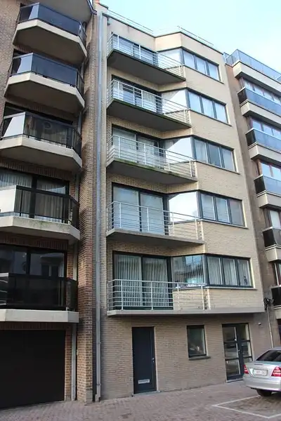 Appartement met 2 slaapkamers te Mariakerke Oostende  foto {{pictureIndex}}