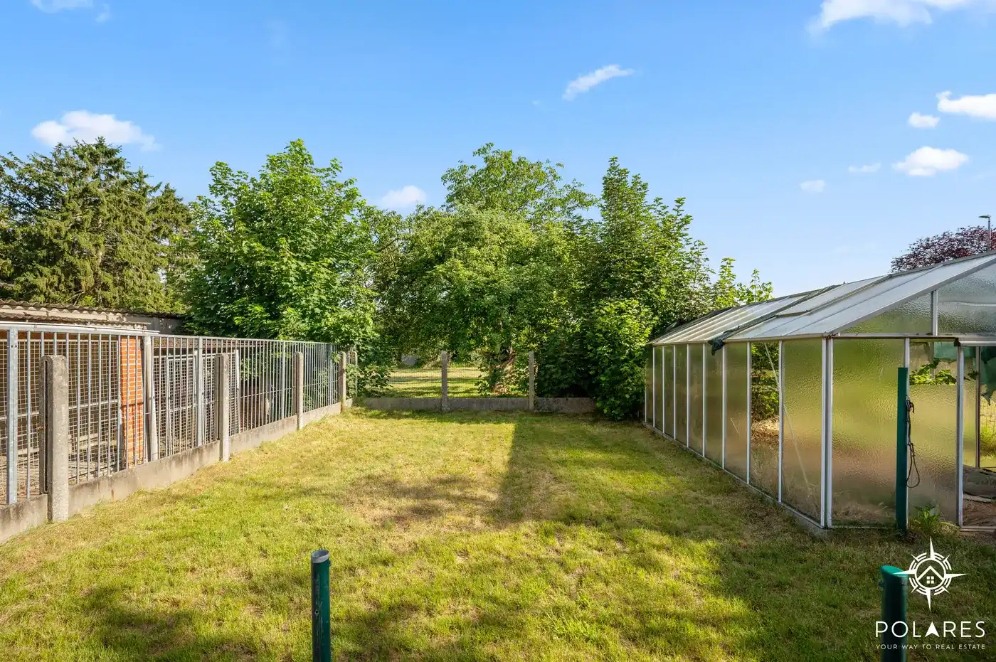 Woning op ruim perceel in doodlopende straat foto 22