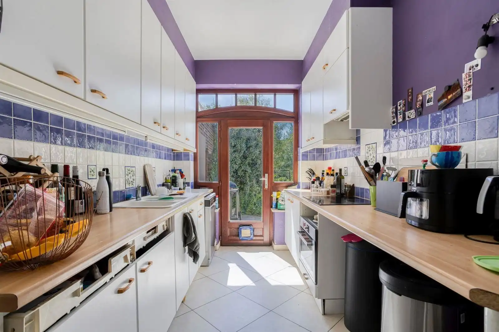 Ruime woning met 5 slaapkamers,tuin en garage foto 13
