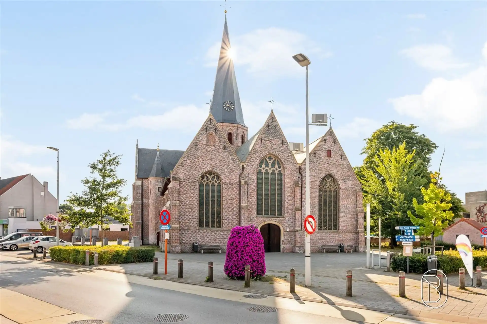 Instapklare woning met grote aangename tuin.  foto 12
