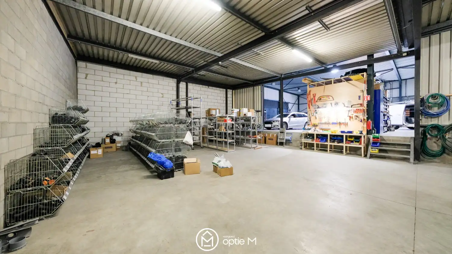 Vlot bereikbaar magazijn met kantoor te Huur in Paal foto 13