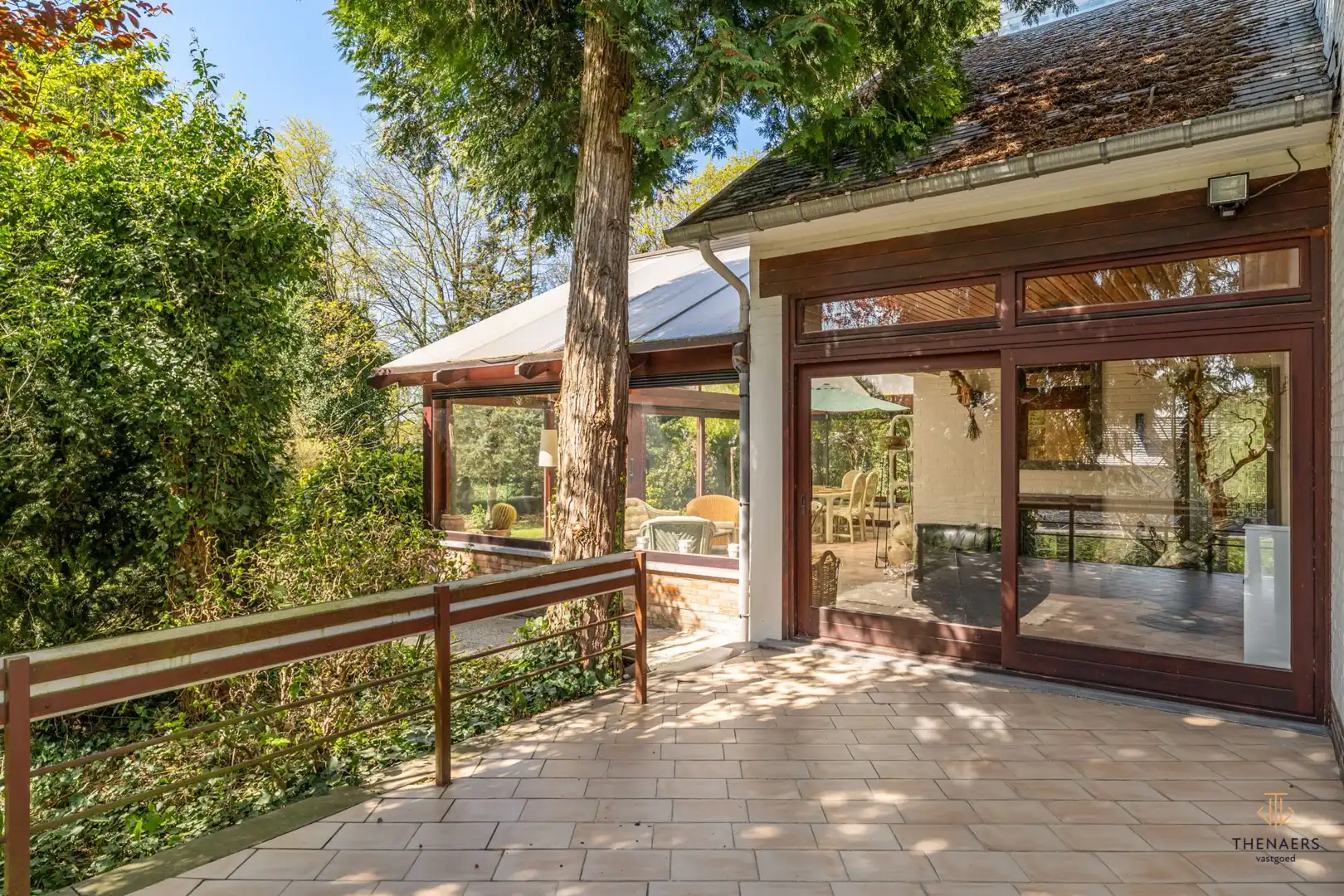 Statige Villa met Oneindige Mogelijkheden. foto 40