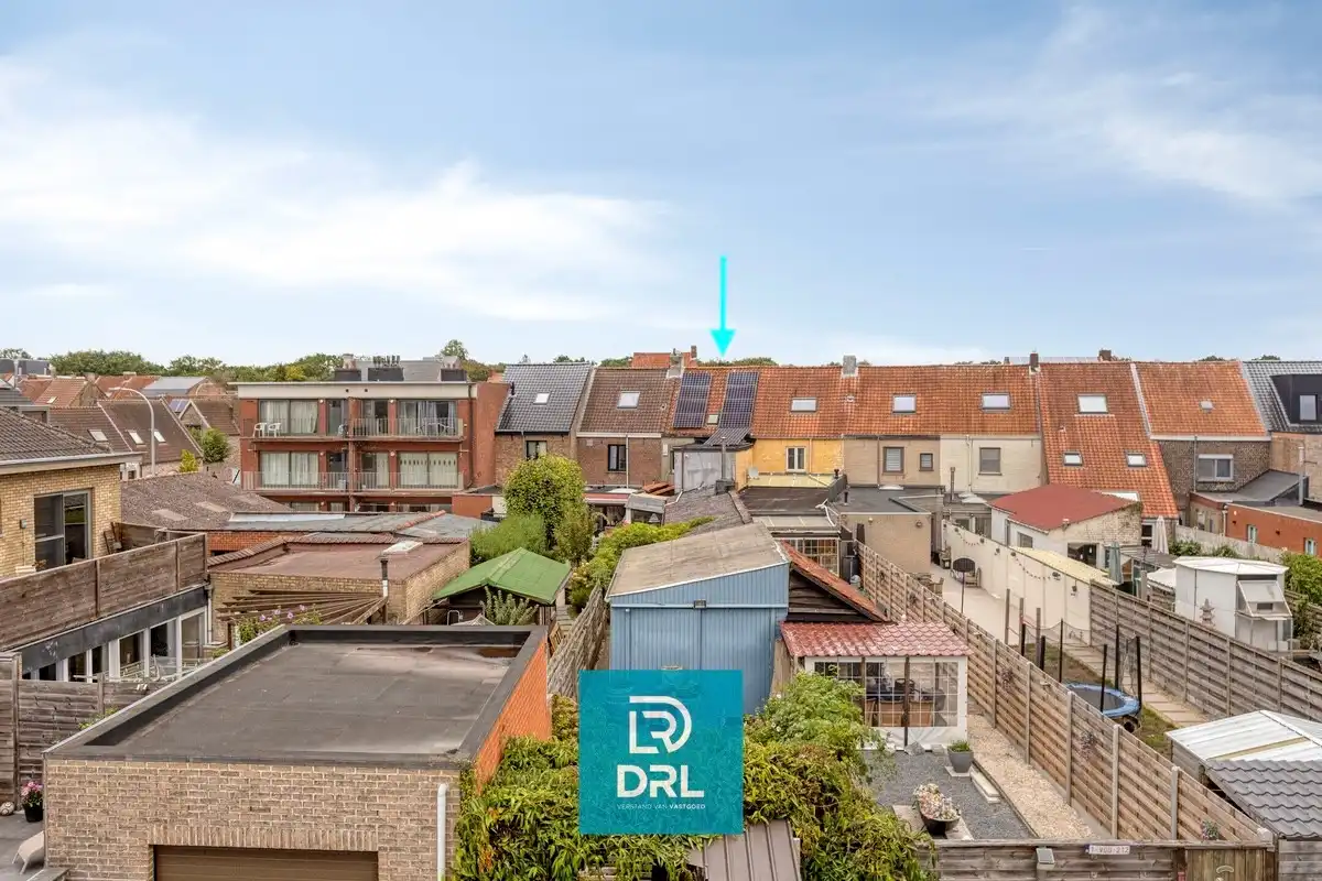 Af te werken woning met grote werkplaats/loods te Sint-Kruis. foto 23