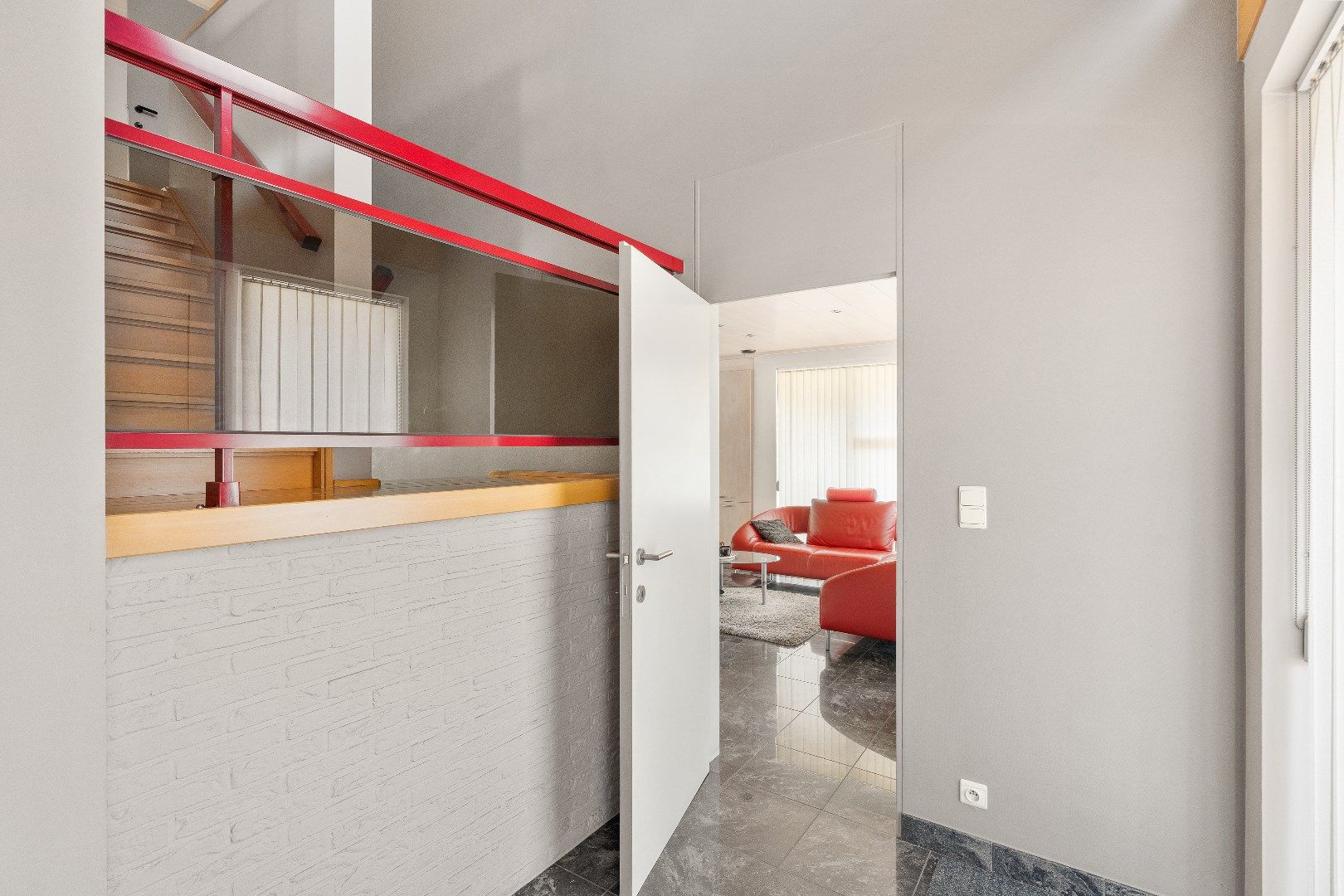 Unieke, uitstekend onderhouden villa in het hart van Ieper – rust, ruimte en comfort foto 13