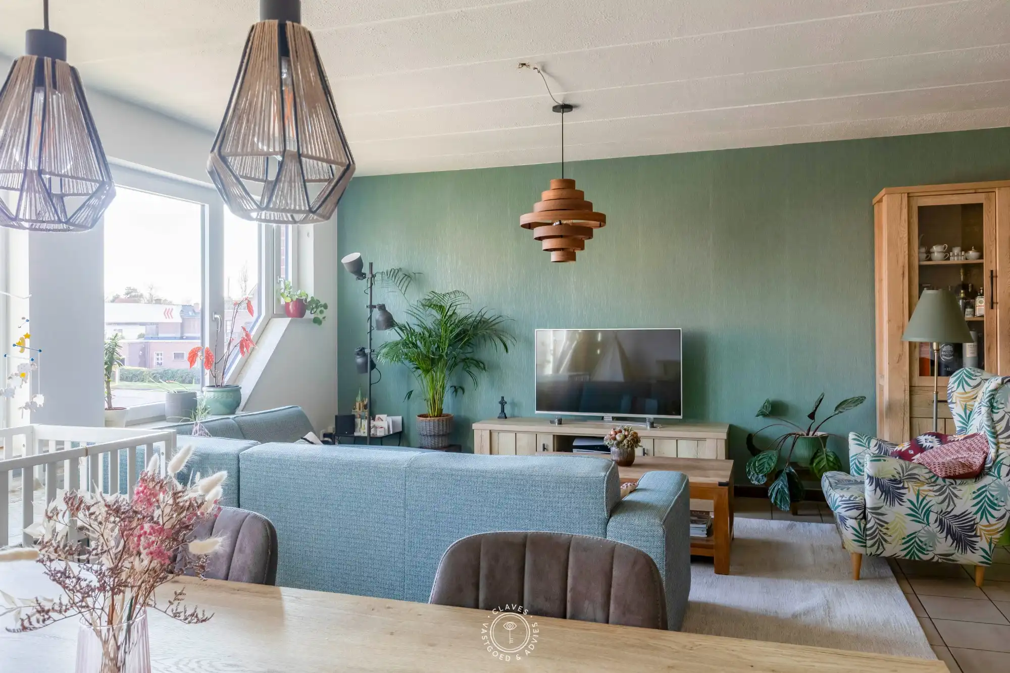 Ruime bel-etage woning met polyvalente ruimte foto 5