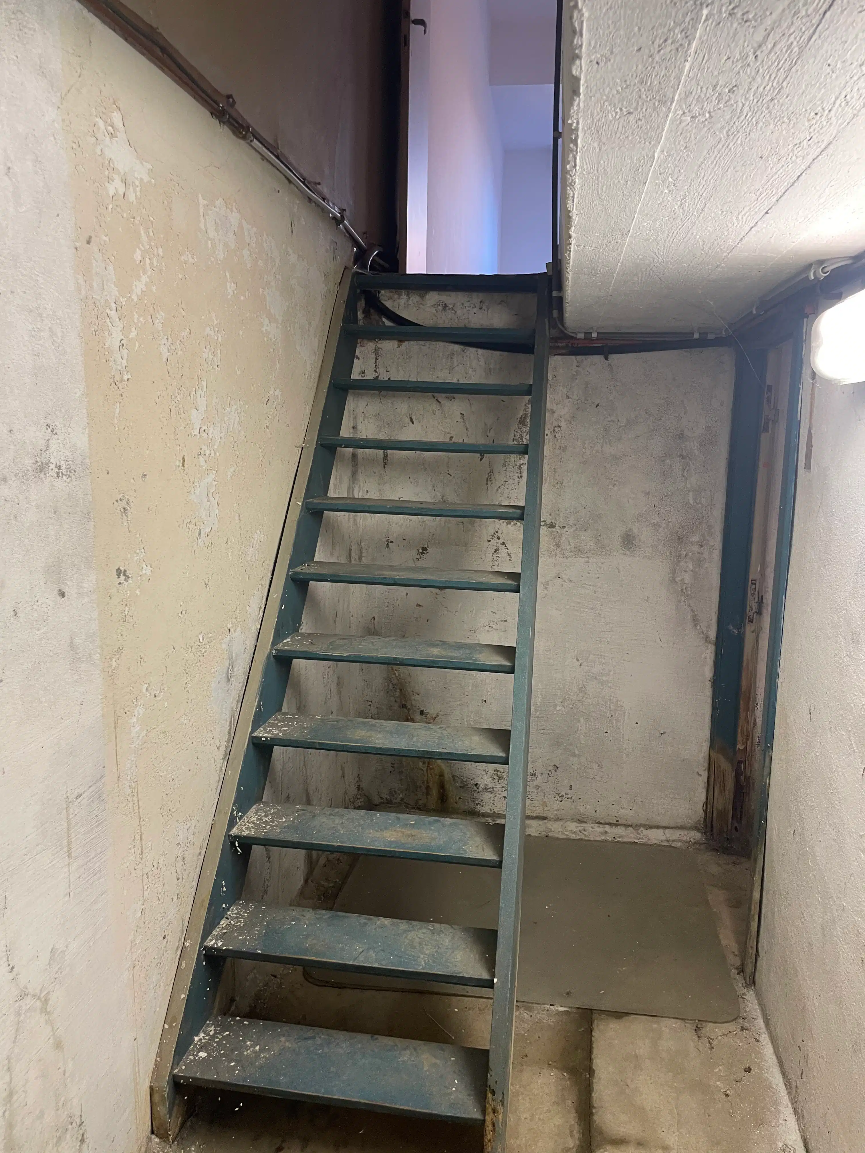 HANDELS-of EENGEZINS)WONING + tuin foto 30