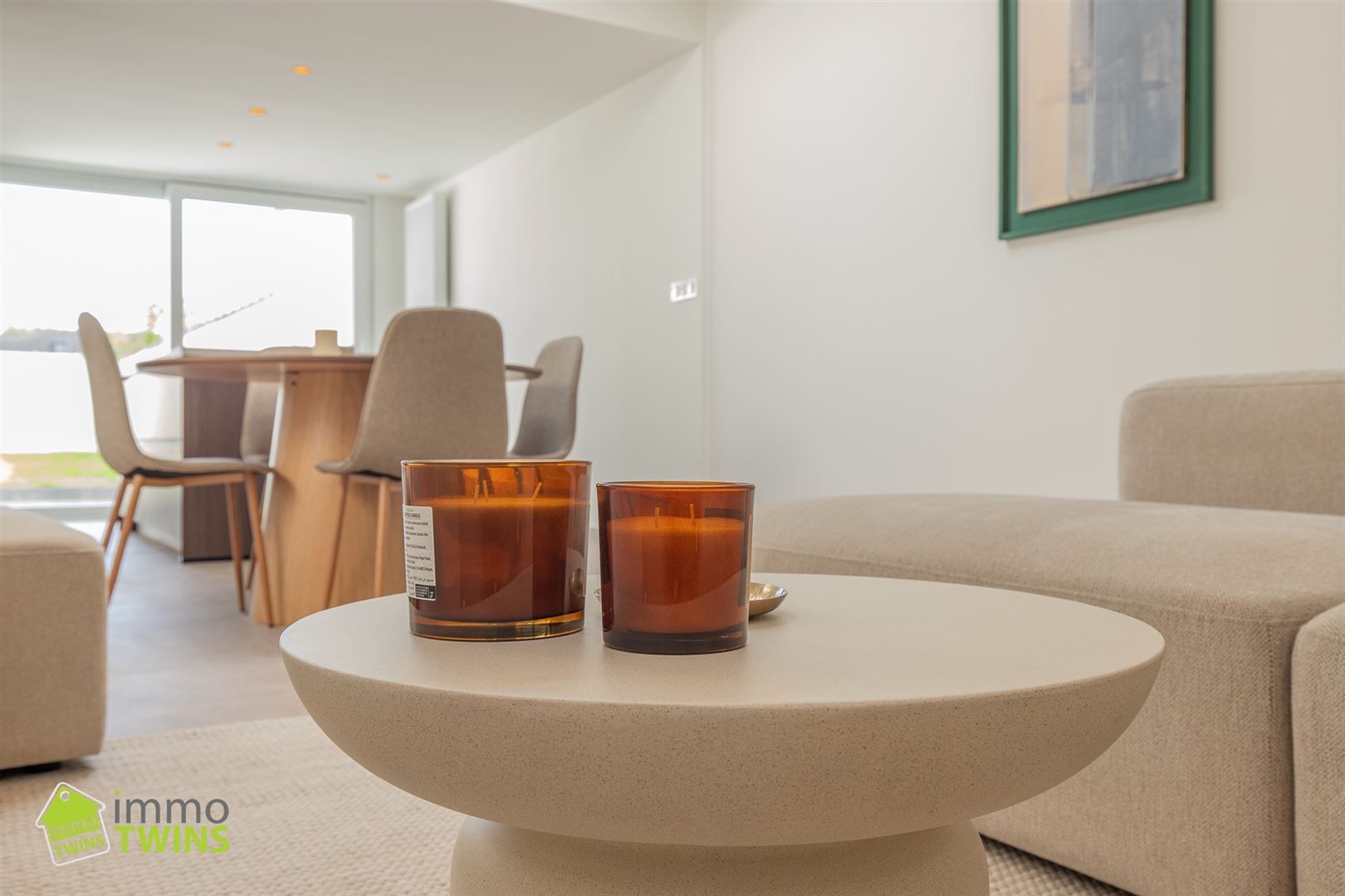 Totaal gerenoveerde, instapklare woning in hartje Beveren foto 10