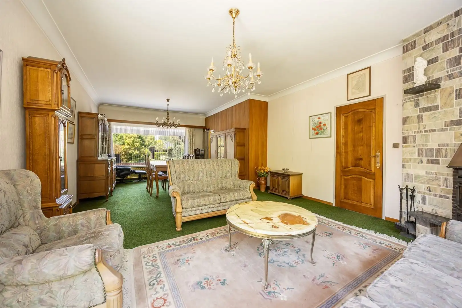 Karaktervolle villa op prachtig perceel van 1.063 m² in residentieel Schoten foto 11