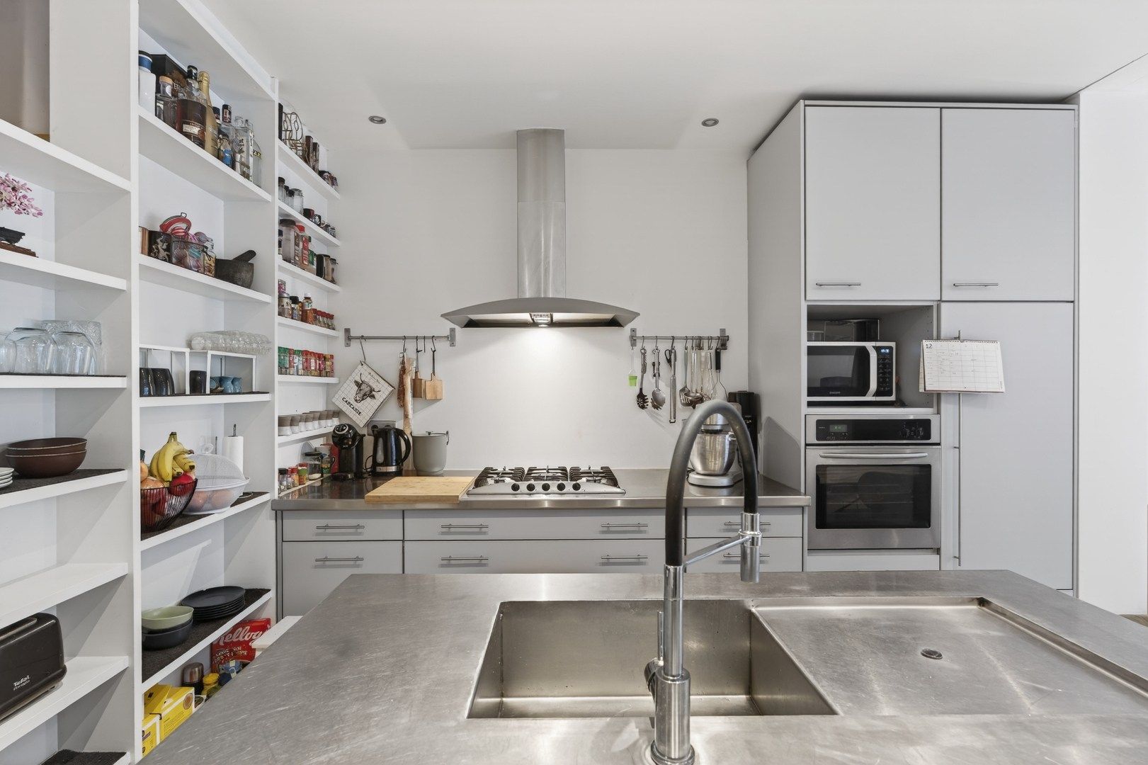 Gezellige eengezinswoning met buitenruimte met INSTELPRIJS foto 5