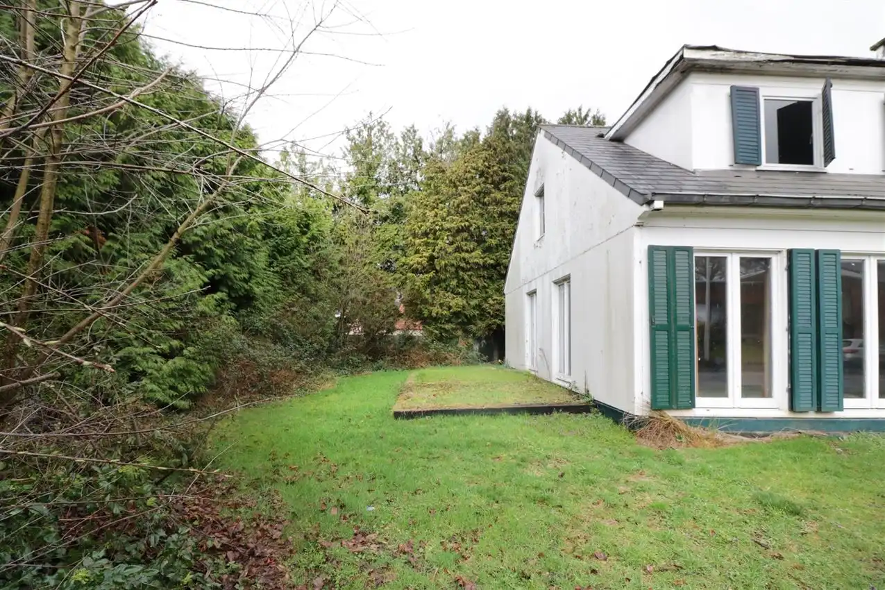 karaktervol, geliefde ligging, 6 slpk, te renoveren foto 38