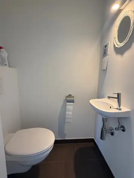 Gezellige half-open passiefwoning met zonnige tuin foto 11