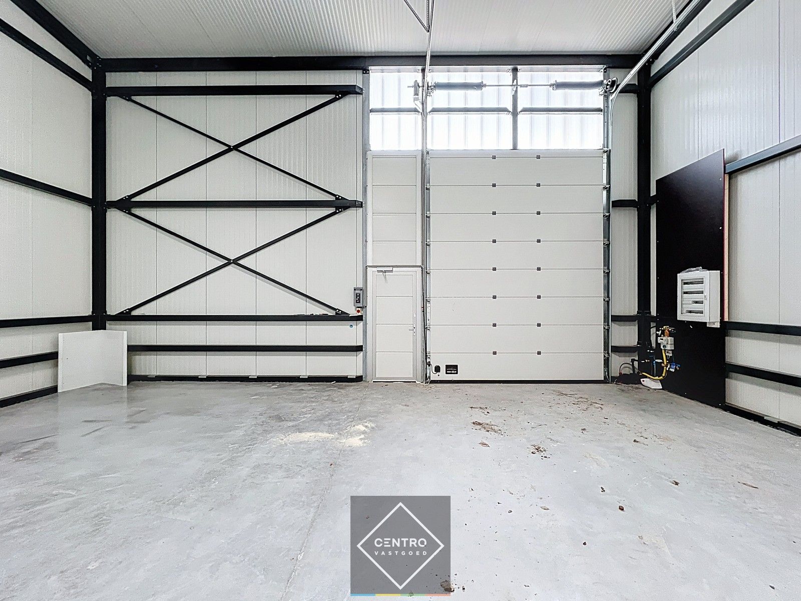 Nieuwbouw KMO unit (± 264m²) TE HUUR, laadpalen én hypercharger aanwezig! Bedrijvenpark "Diamant" te Dikmuide. foto 6