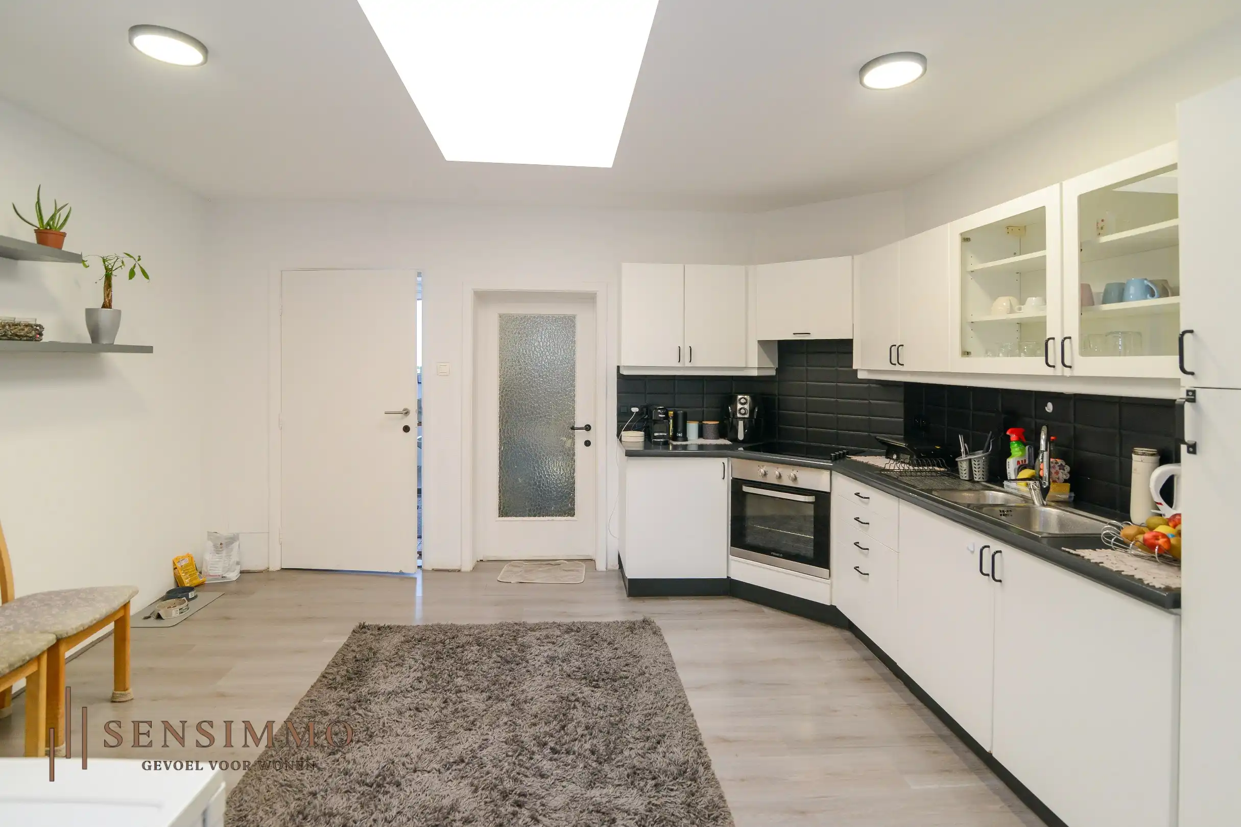 Gezellige woning met 3 slaapkamers en tuin in rustige omgeving te Maasmechelen foto 11