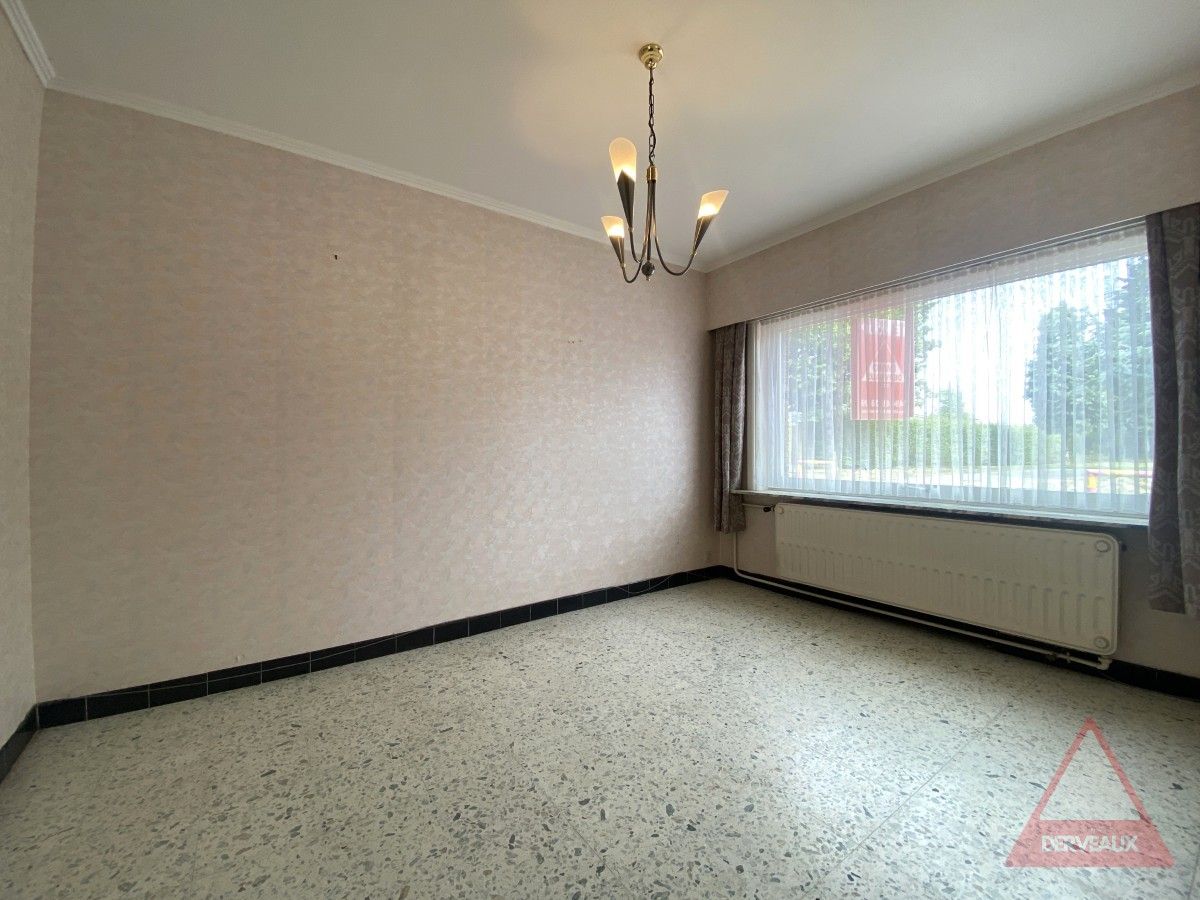 Moorslede – Te renoveren woning met karakter en ruime tuin foto 7
