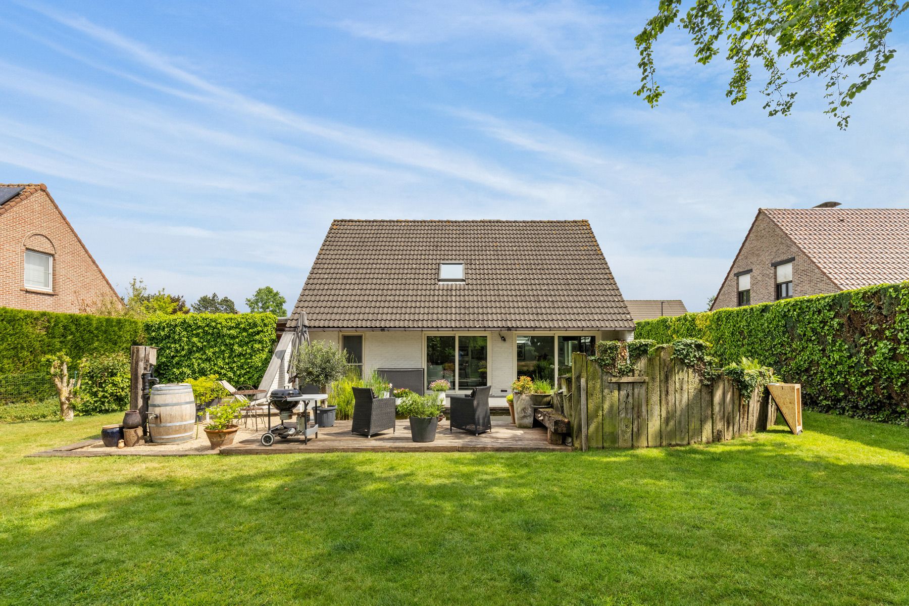 Stijlvolle woning in rustige woonwijk te Nazareth foto 21