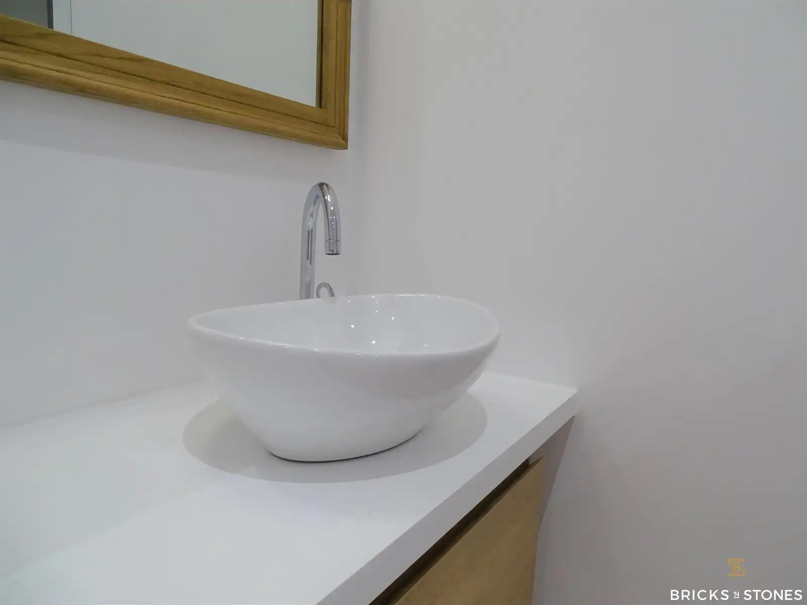 Goedgelegen, leuke studio in goede staat. foto 5