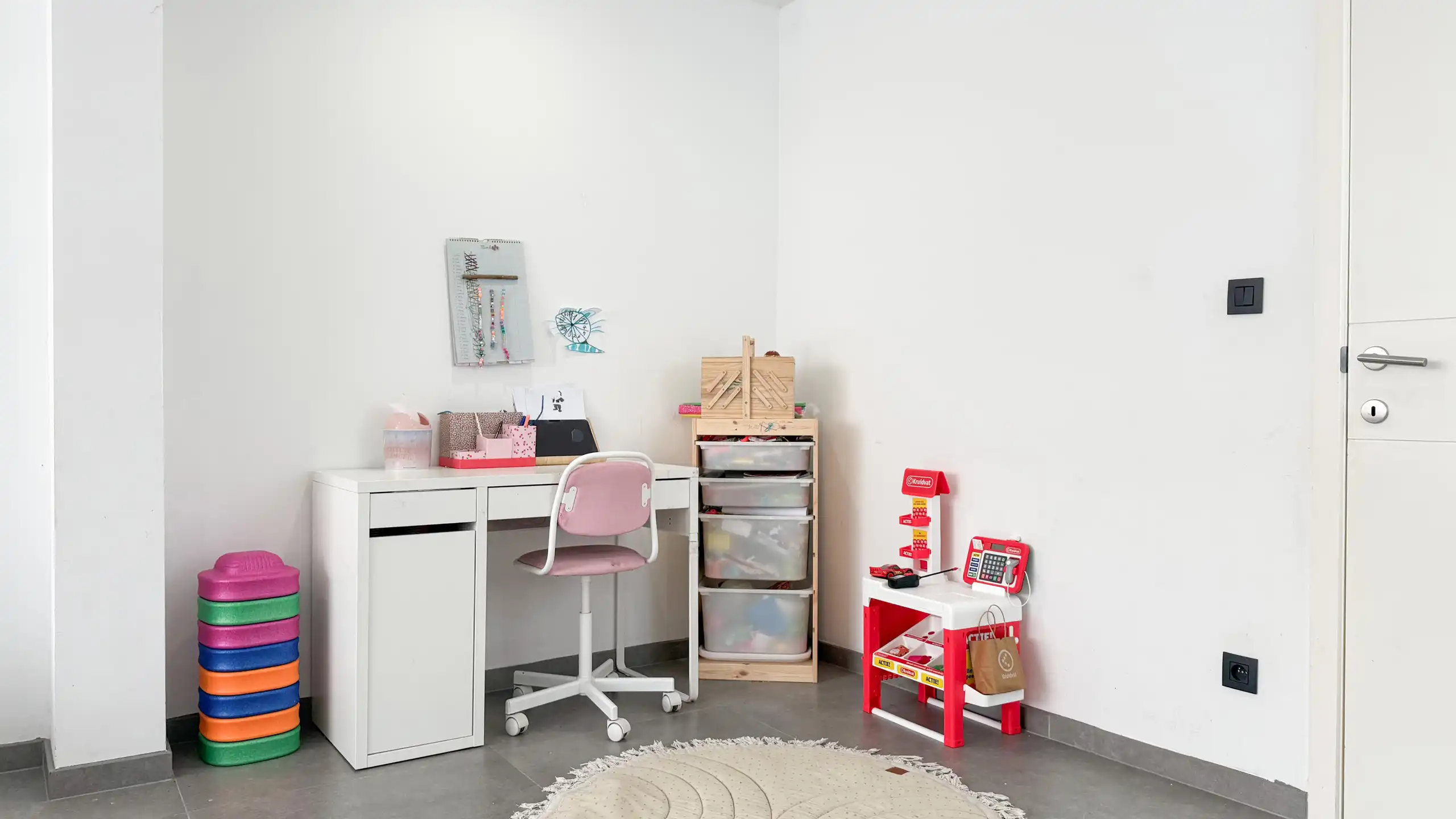 Instapklare halfopen bebouwing op topligging dicht aan natuurzone! foto 7