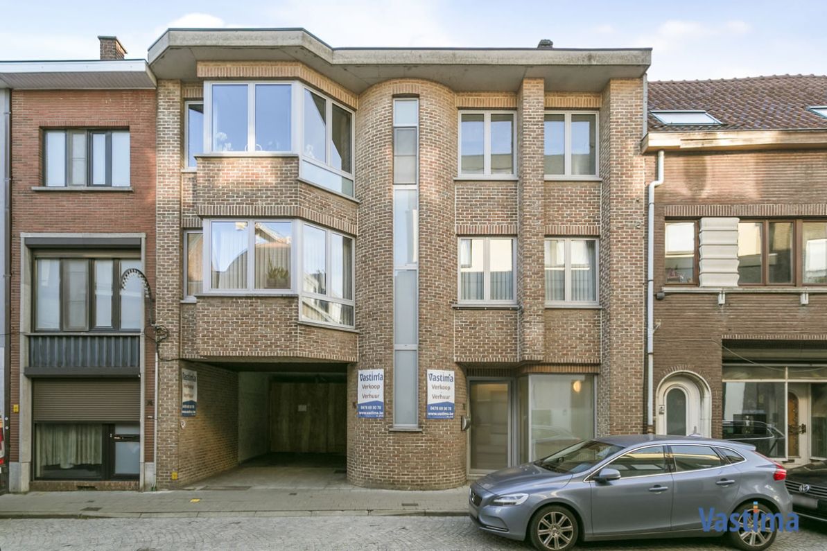 ()=>{if(producerUpdateValueVersion(node),producerAccessed(node),node.value===ERRORED)throw node.error;return node.value} Geraardsbergsestraat 76/0 - 9300 Aalst (9300)