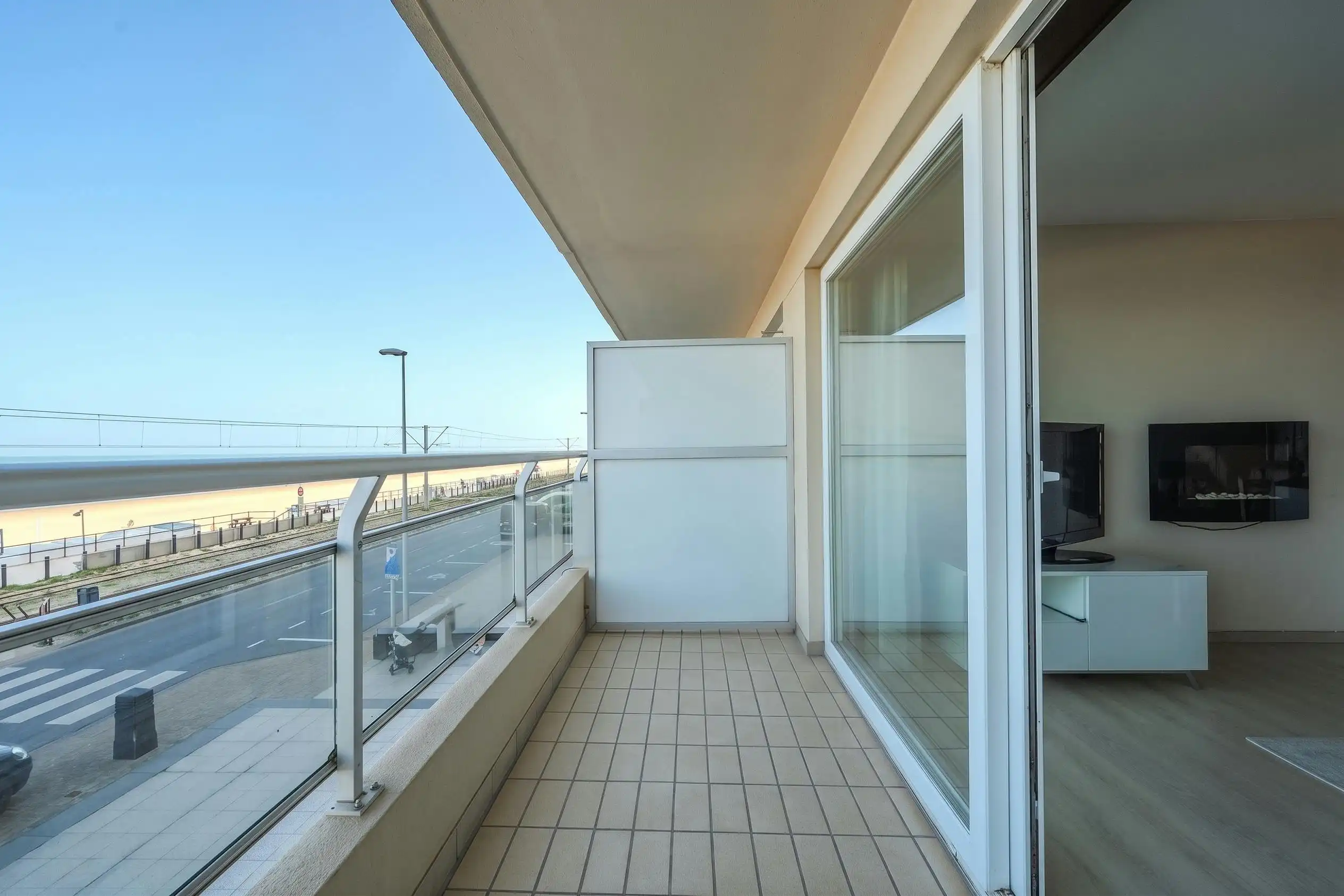 Appartement met frontaal zeezicht te koop in Middelkerke! foto 5