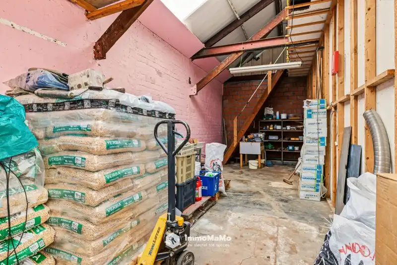 WONING MET 3 SLAAPKAMERS EN RUIME LOODS TE KOOP IN EVERGEM foto 28
