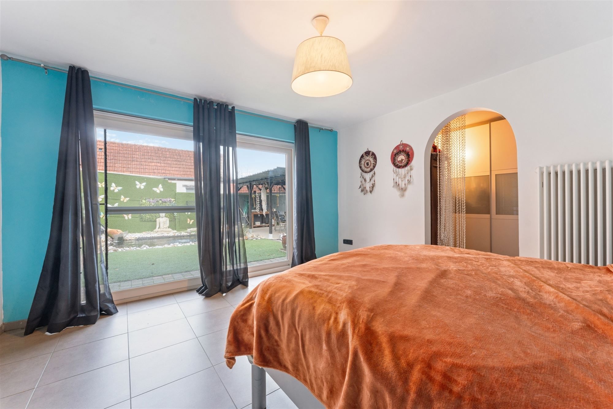 RUIME WONING MET 5 SLAAPKAMERS OP CENTRALE LIGGING VLAK BIJ BERINGEN CENTRUM foto 10