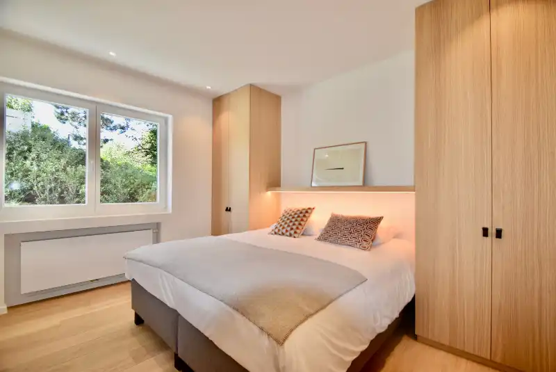 Subliem tuinappartement met zonneterras van 72m²  in een karaktervolle villaresidentie in een paadje. foto 7
