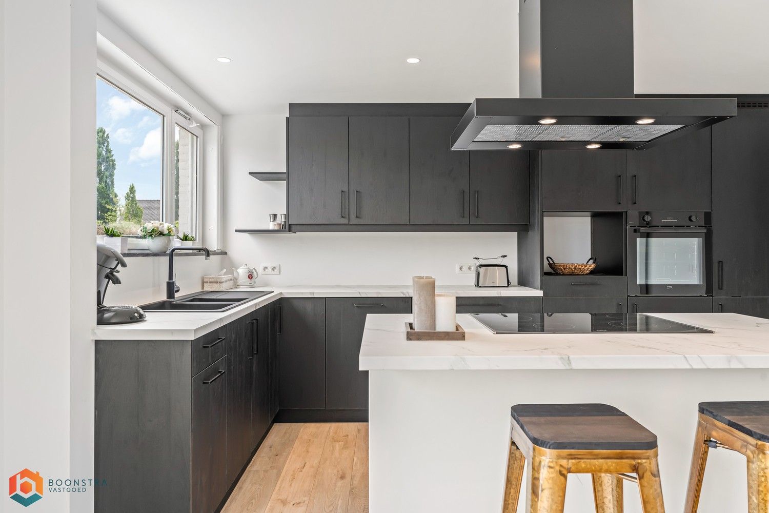 Woning met 4 slpkrs en tuin foto 5