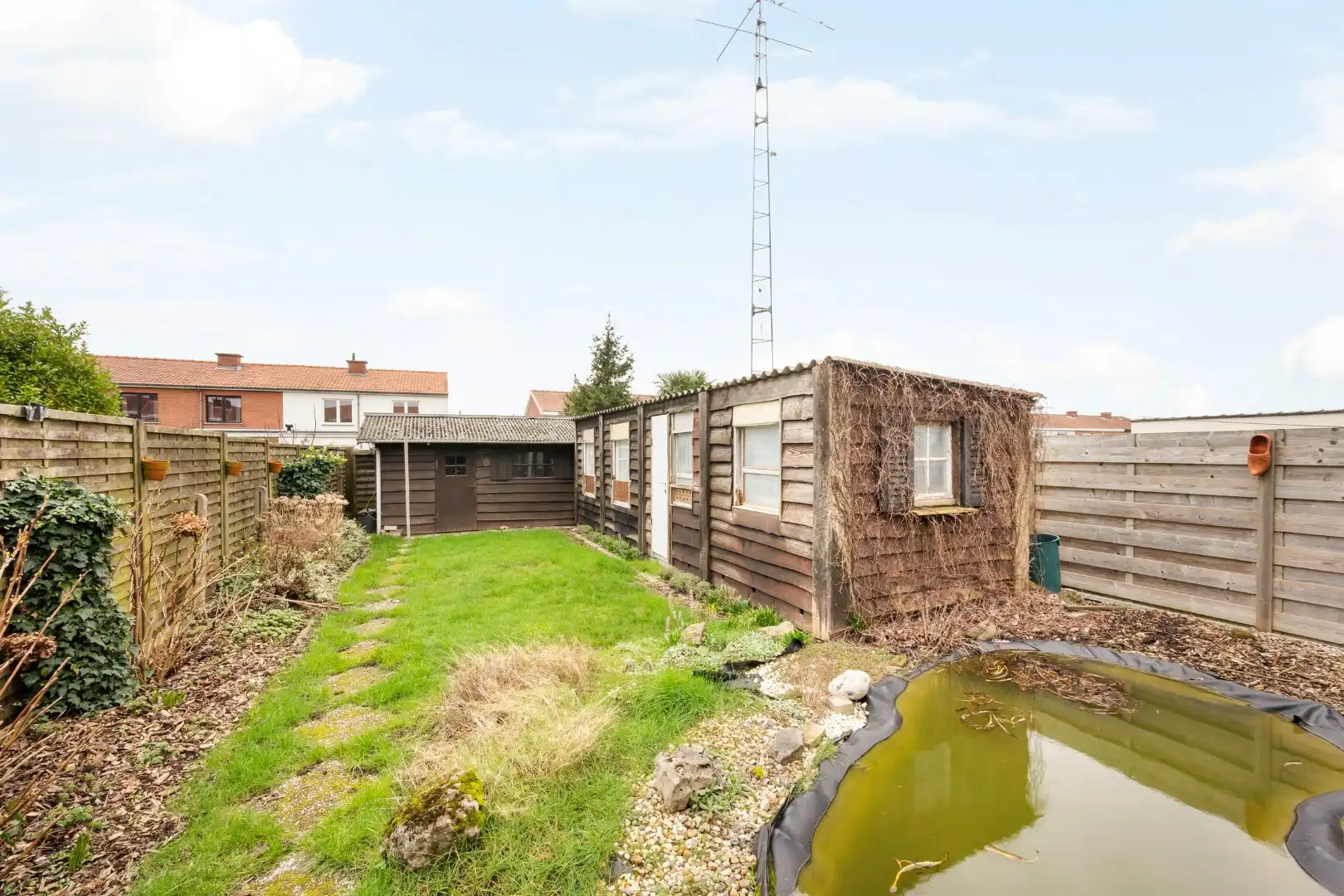 Woning met 4 slaapkamers, tuin, garage en oprit in Dadizele foto 5