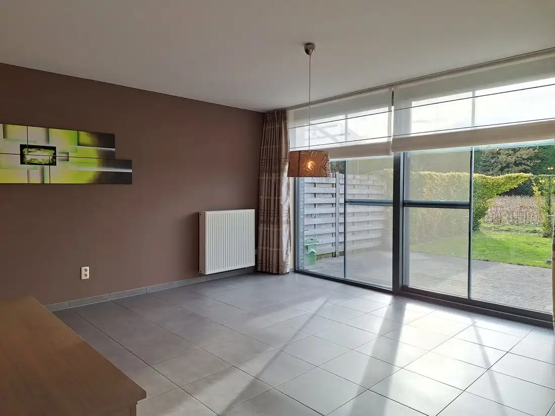 Instapklaar, modern gelijkvloers appartement te Kortessem foto 4