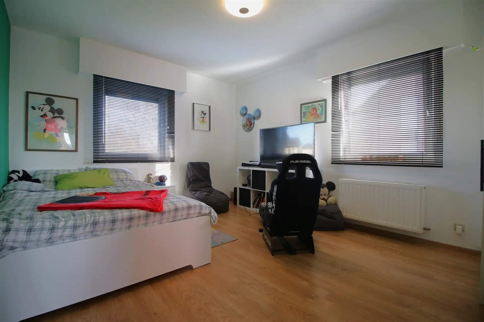 Ruime villa met 3 slpk en grote tuin foto 17