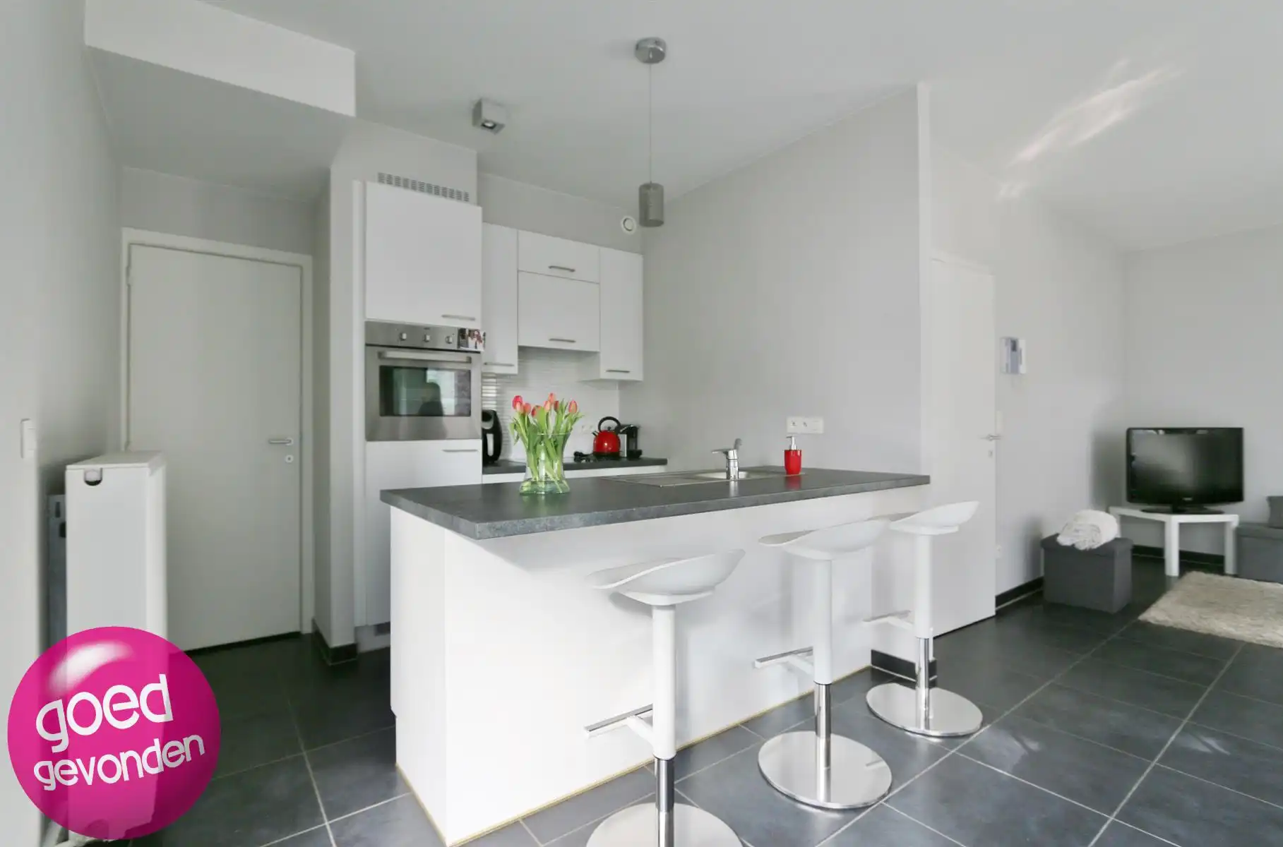 App 2 slk - 2 terrassen - parking - kelder - lift foto 8