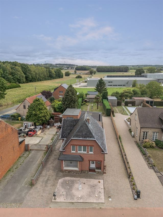 Charmante woning OB op 8are74 met loods foto 43