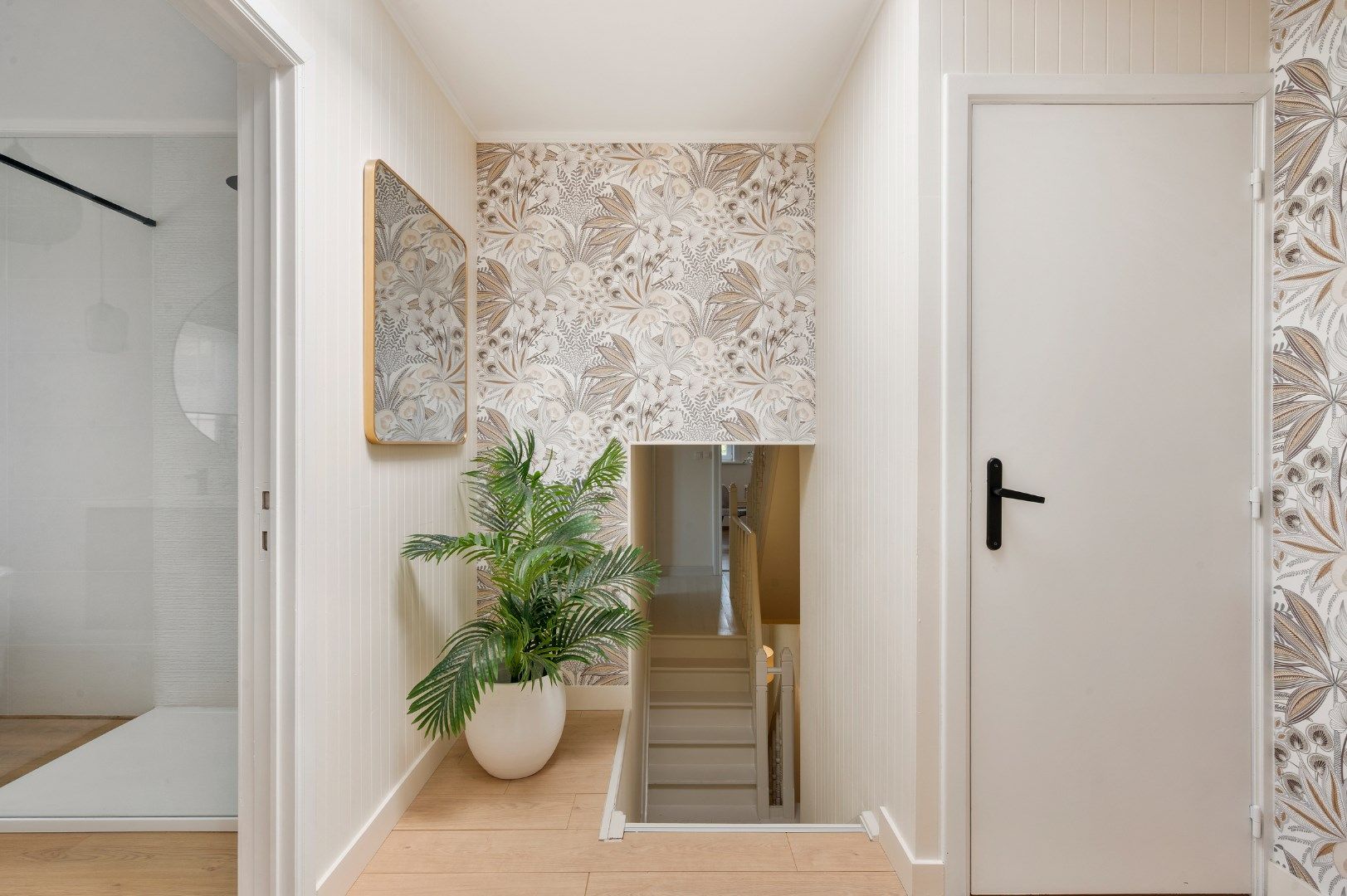 Kwalitatief gerenoveerde, alleenstaande burgerwoning met 3, mogelijk 4 slaapkamers en zuidgerichte tuin foto 15