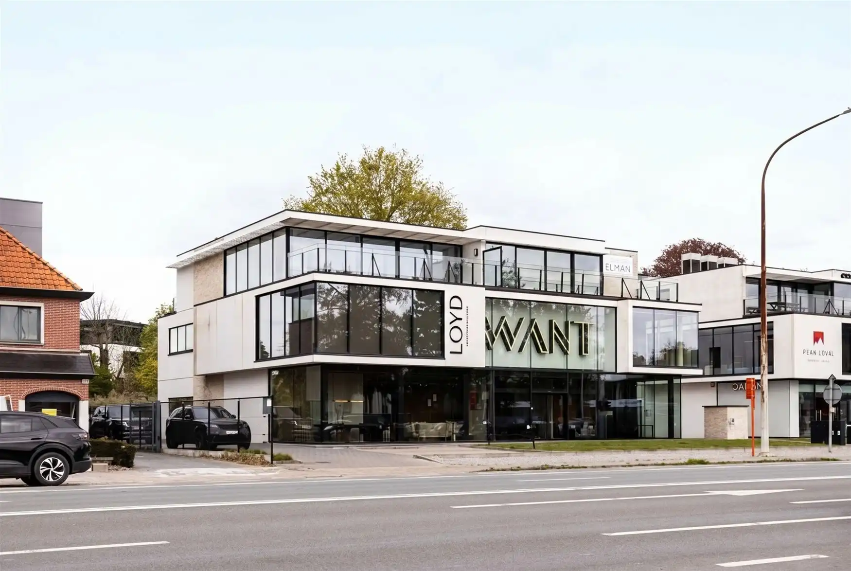 Representatief ondernemen op een Triple A-locatie. foto 14