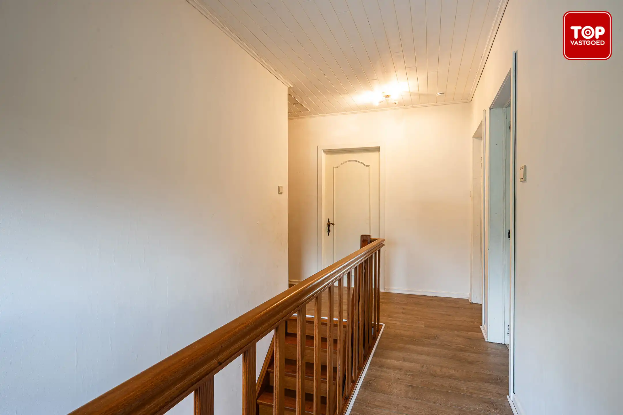 Statige alleenstaande woning met 4 slaapkamers op een perceel van 1591 m² foto 19