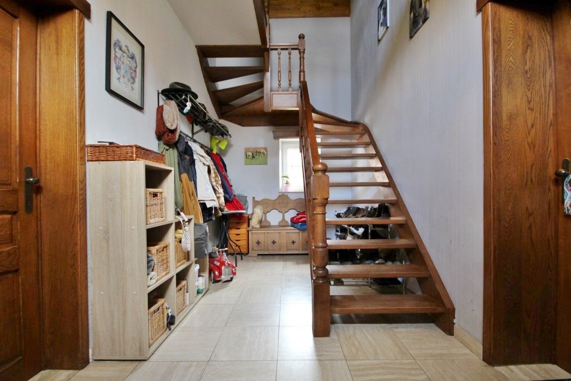 Charmante ruime hoeve met 3 slaapkamers nabij de E40 foto 6