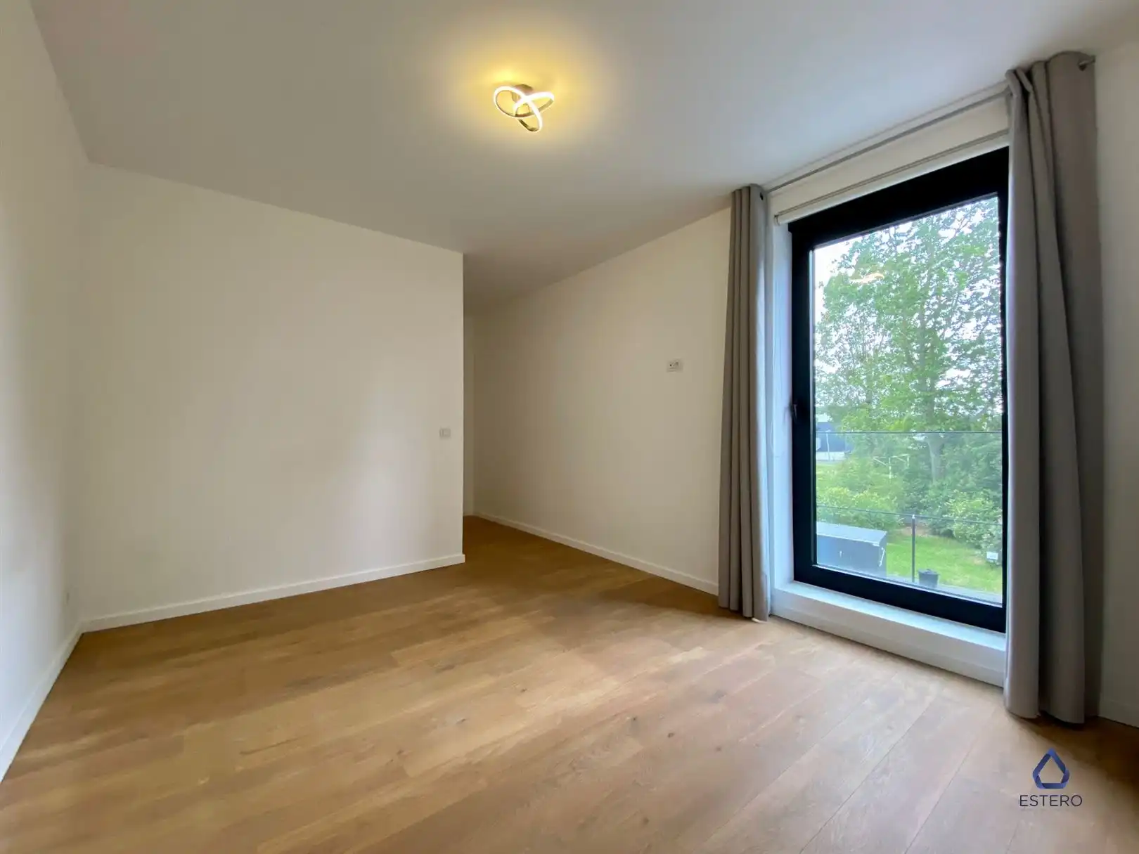 2 slaapkamer appartement op gunstige locatie foto 4