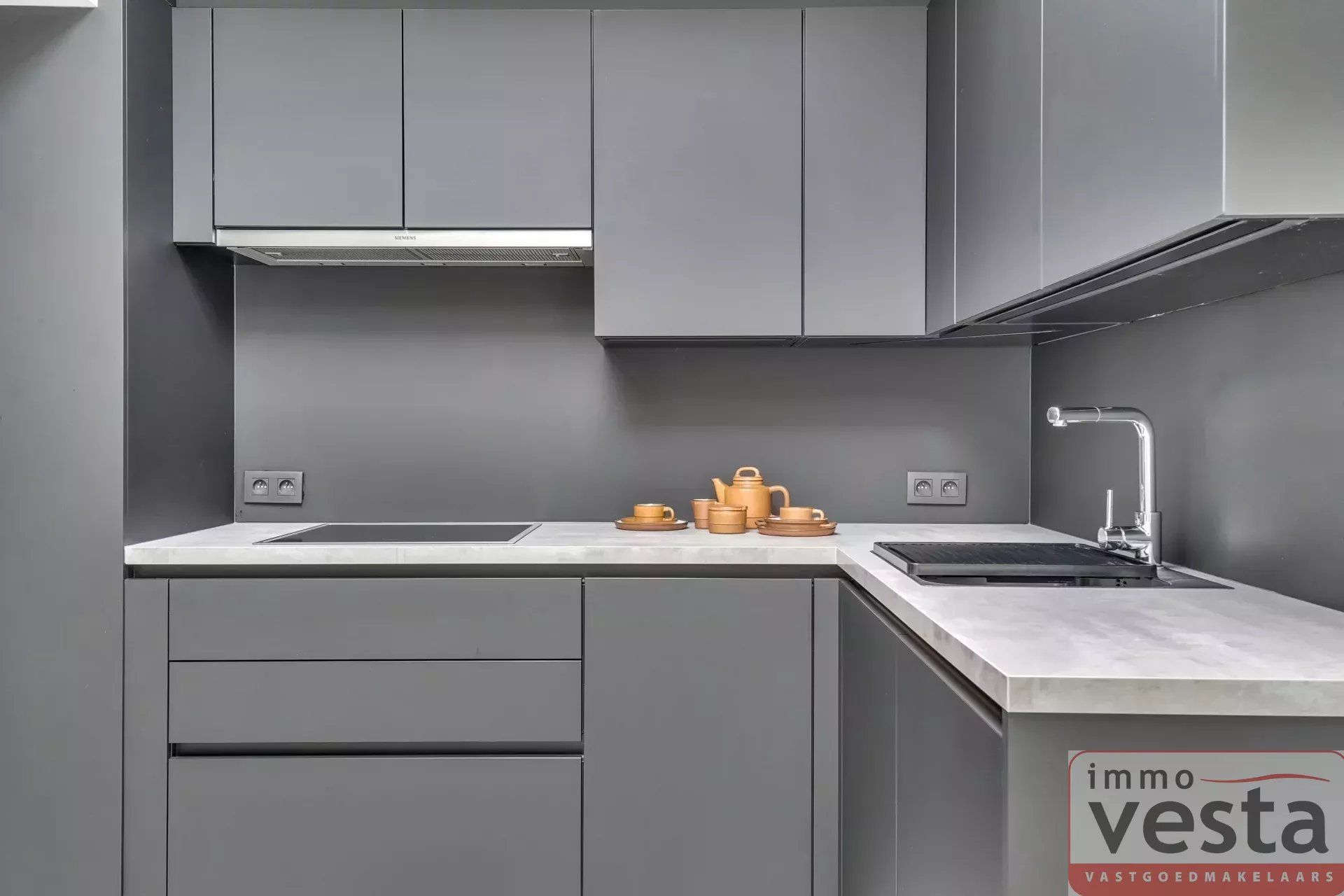 Gerenoveerde rijwoning nabij centrum foto 10