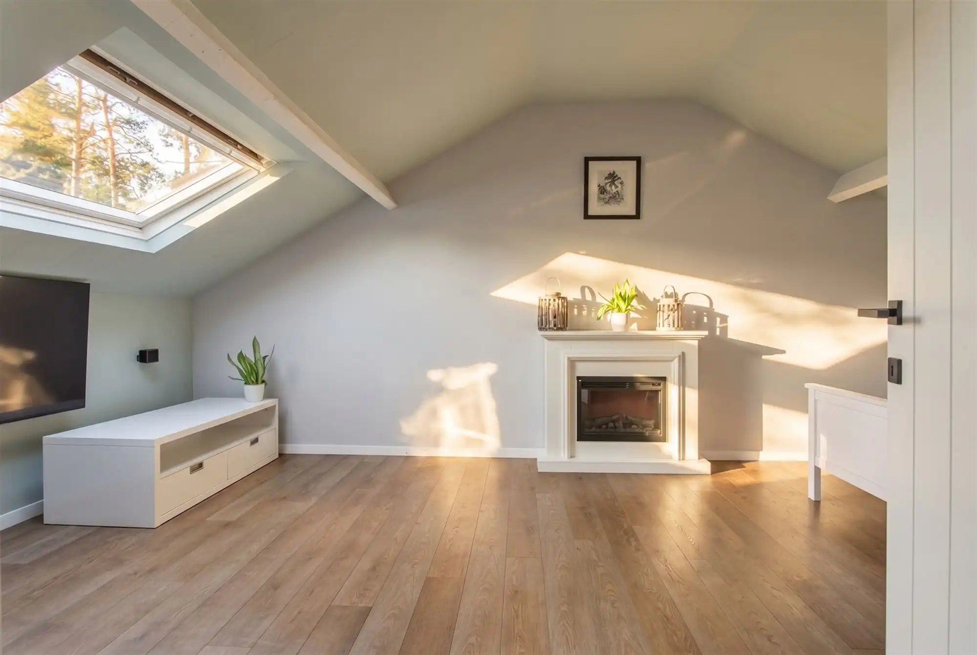 Ruime villa met zuidgerichte tuin en maximale privacy foto 27
