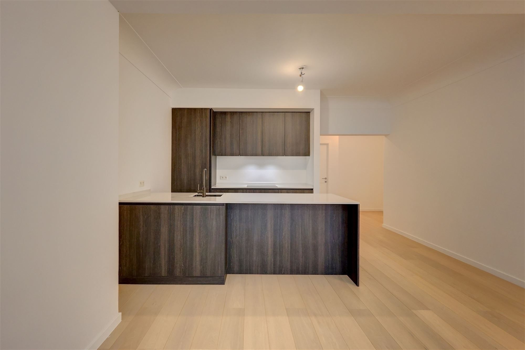 Nieuwbouw appartement met 2-3 slpks en terras Markgravewijk foto 9