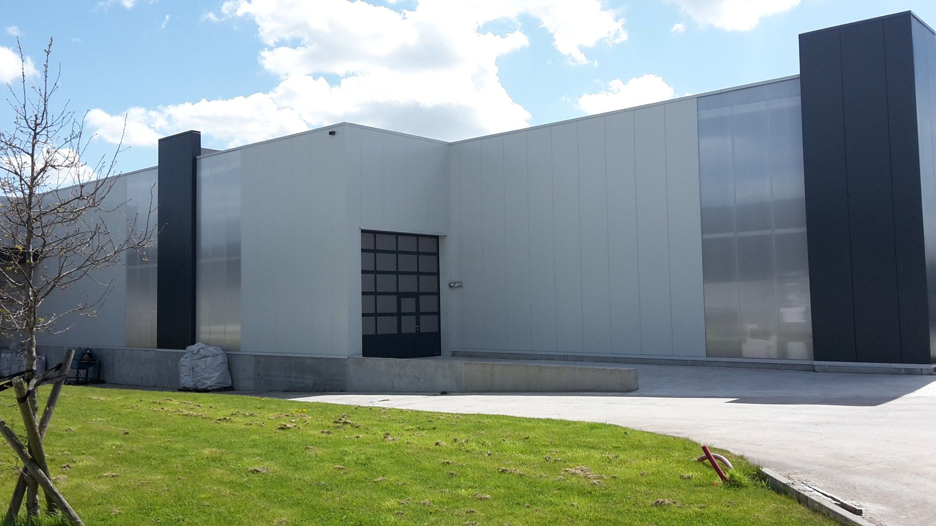 Loodsen met bureel te koop foto 10