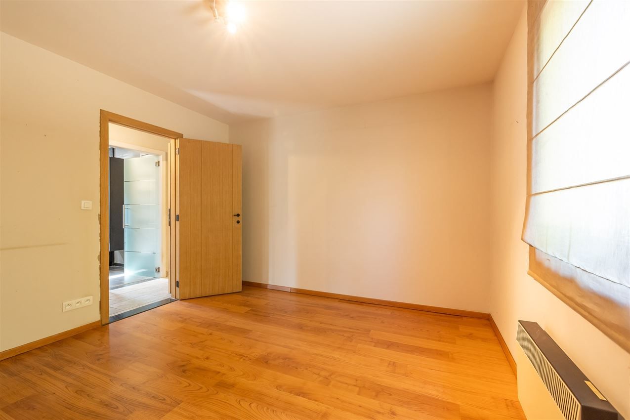gerenoveerd, 4 slkp, label B, topligging foto 21