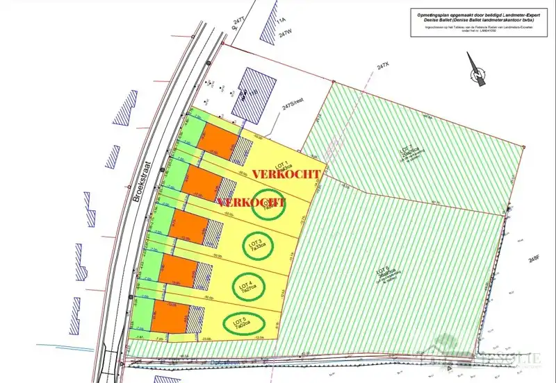 Bouwgronden voor open bebouwing circa 7are - landelijk foto {{pictureIndex}}