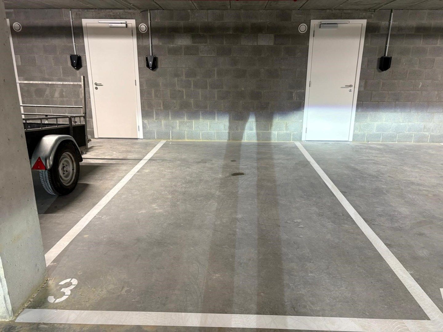 Autostaanplaats met laadpaalvoorziening foto 2