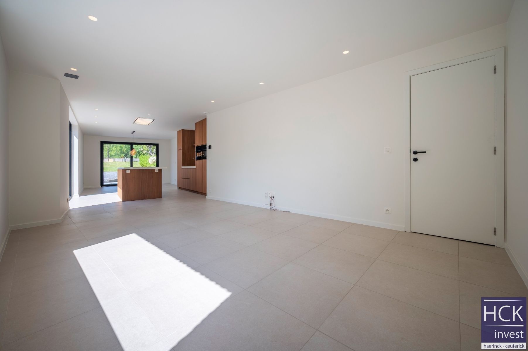 KRUISHOUTEM - Energiezuinige en instapklare woning op 1.305 m²! foto 12