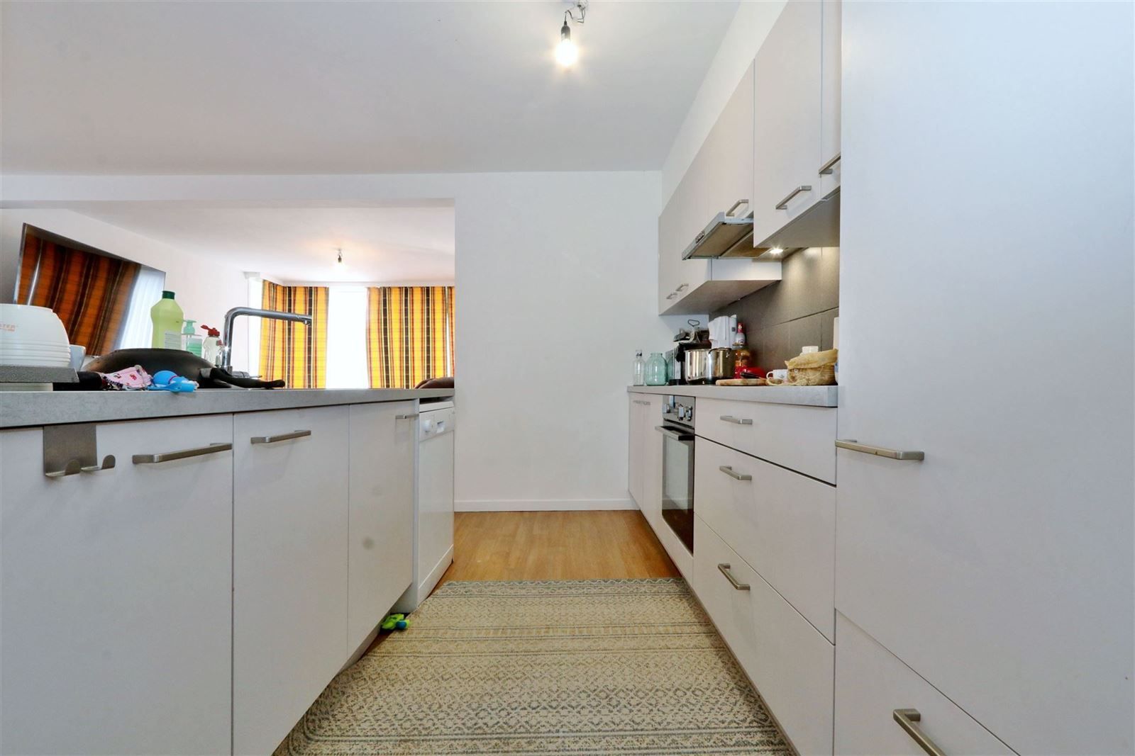 Appartement met 2 slaapkamers, terras en garage foto 5