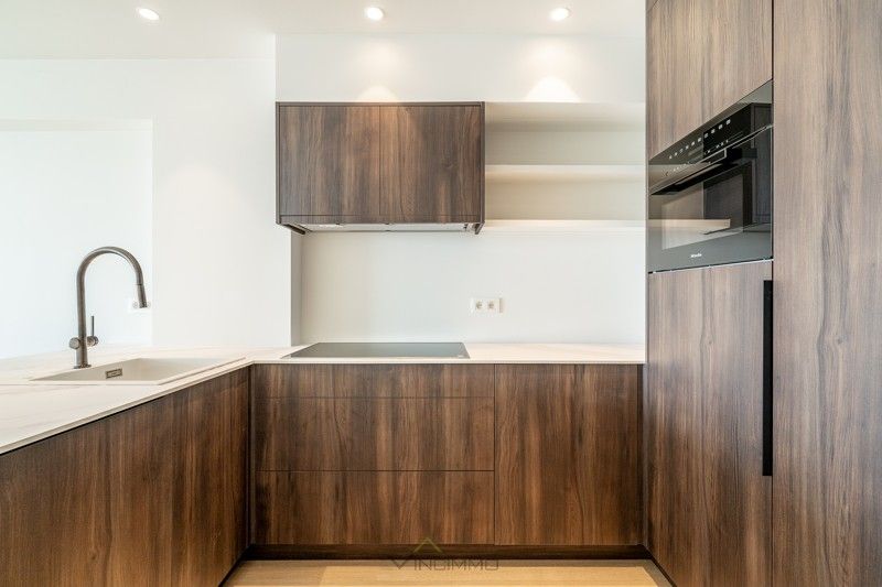Prachtig gerenoveerd appartement op de Zeedijk met adembenemend zicht op zee foto 8